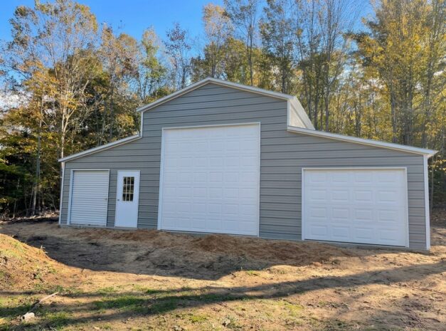 Scarlet Carnation Jacksonburg OH TRADITIONAL BARNS