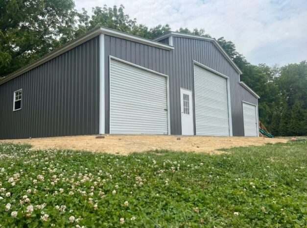 Violet Aurora IL TRADITIONAL BARNS