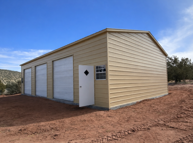 Apple Blossom Fort Wayne IN EXPANSIVE GARAGE