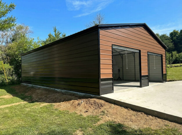 Lady’s Slipper Hutchinson MN EXPANSIVE GARAGE