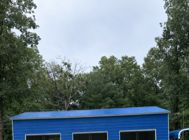 Bluebonnet Livingston TX EXPANSIVE GARAGE