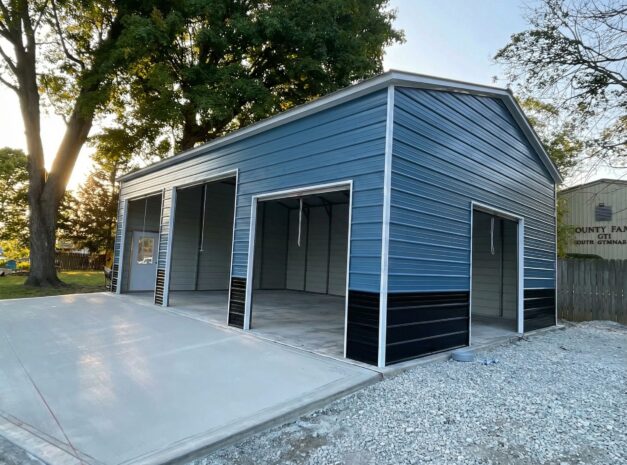 Bluebonnet Westover Hills TX EXPANSIVE GARAGE